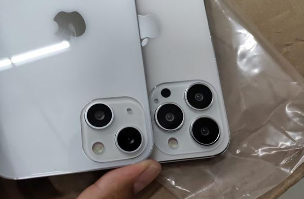彝良苹果手机维修分享iPhone 13‌机模长什么样 